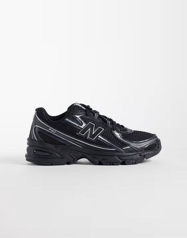 New Balance 740 Black